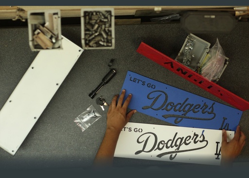 [TG Dodger] The HitchGator - Signature Dodgers Gator